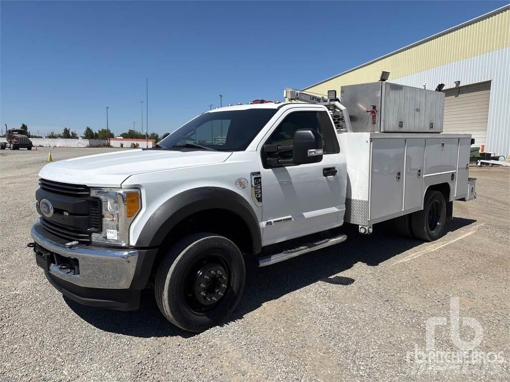 Ford F-550 Komunalna vozila za opštu namenu