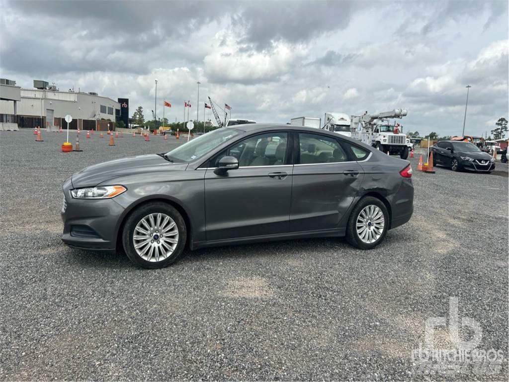 Ford FUSION Automobili