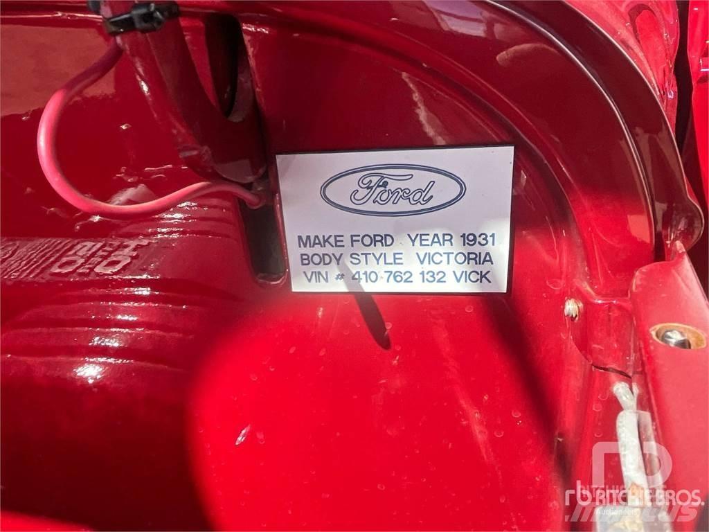 Ford VICTORIA Automobili