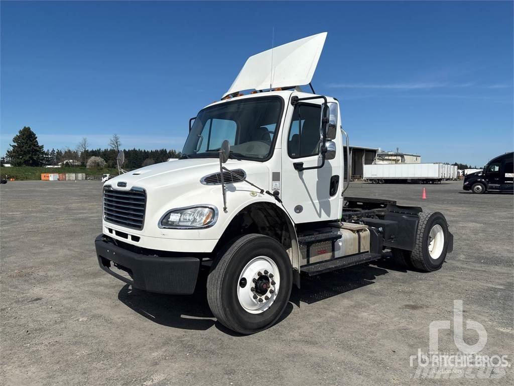 Freightliner M2 Tegljači