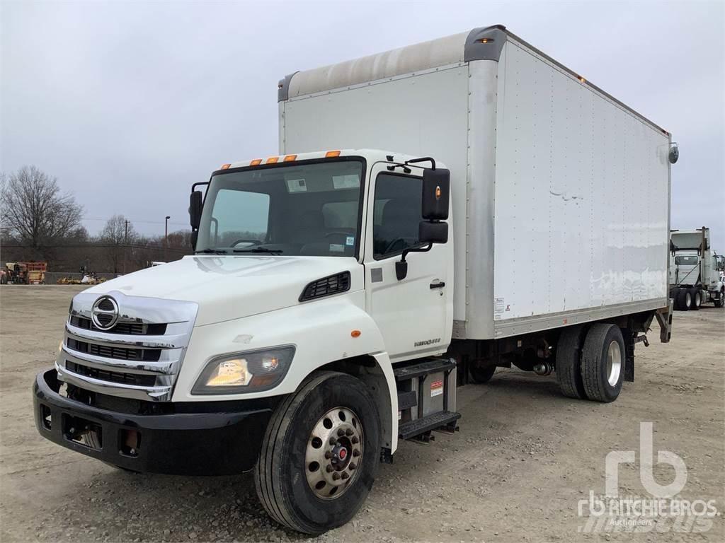 Hino 268 Dostavna vozila / kombiji