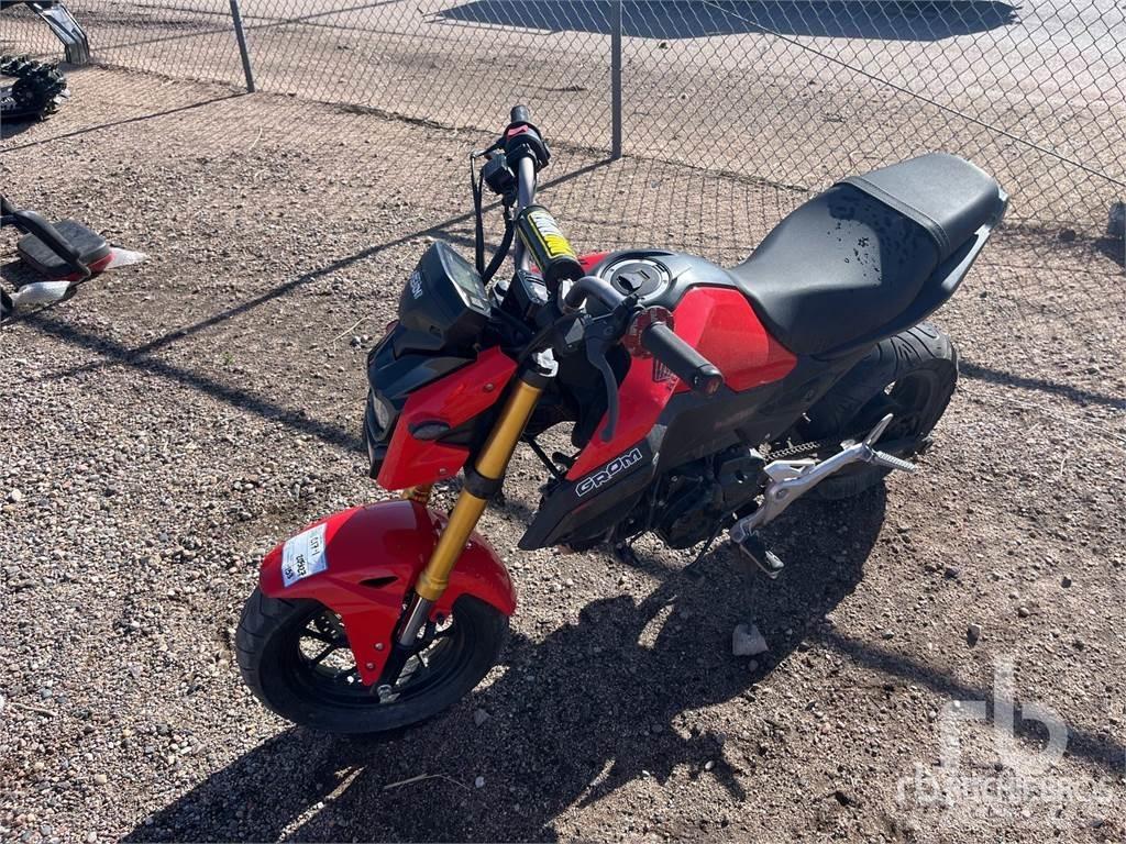 Honda GROM Automobili