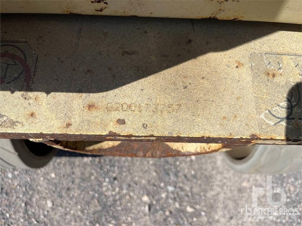JLG 2630ES Makazaste platforme