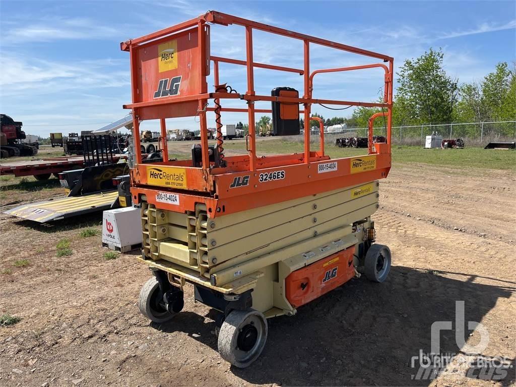 JLG 3246ES Makazaste platforme