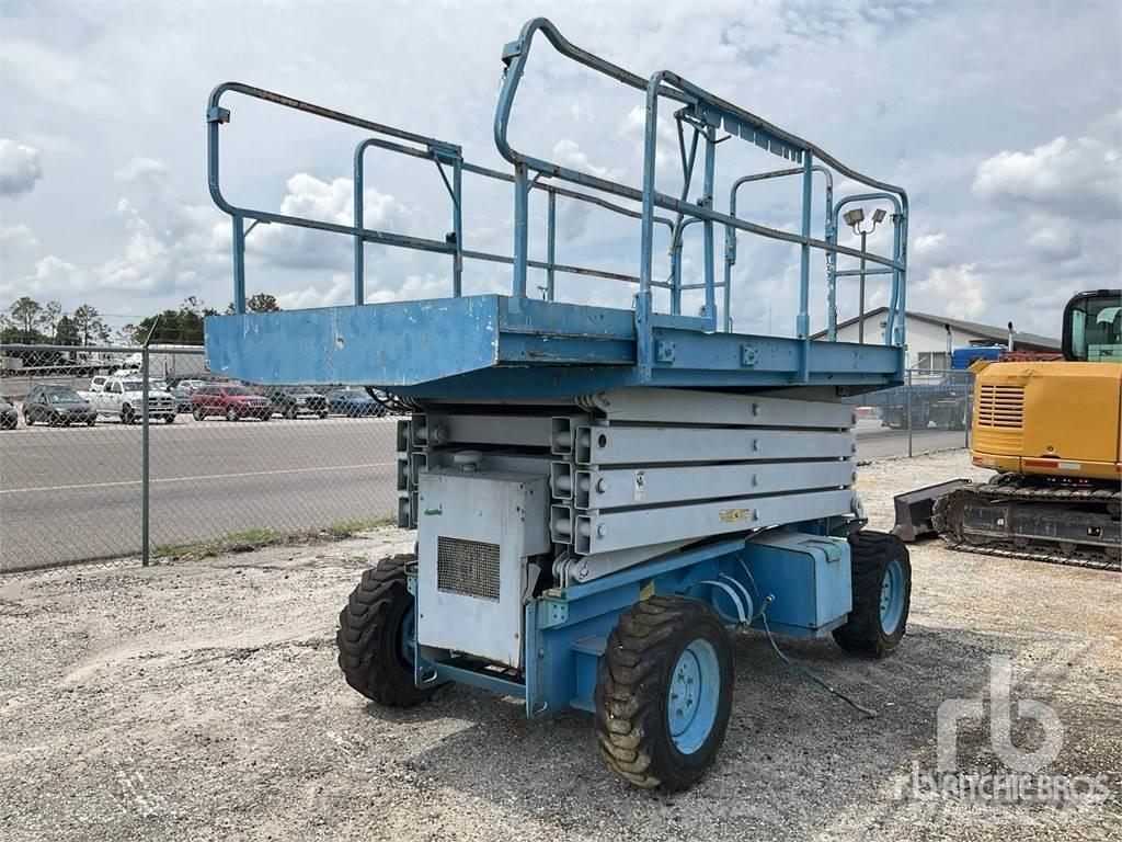 JLG 330CRT Makazaste platforme