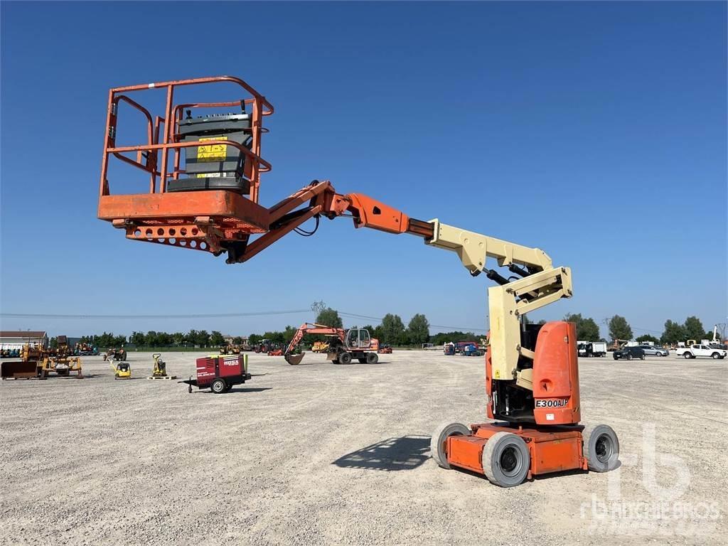 JLG E300 AJP Zglobne podizne platforme