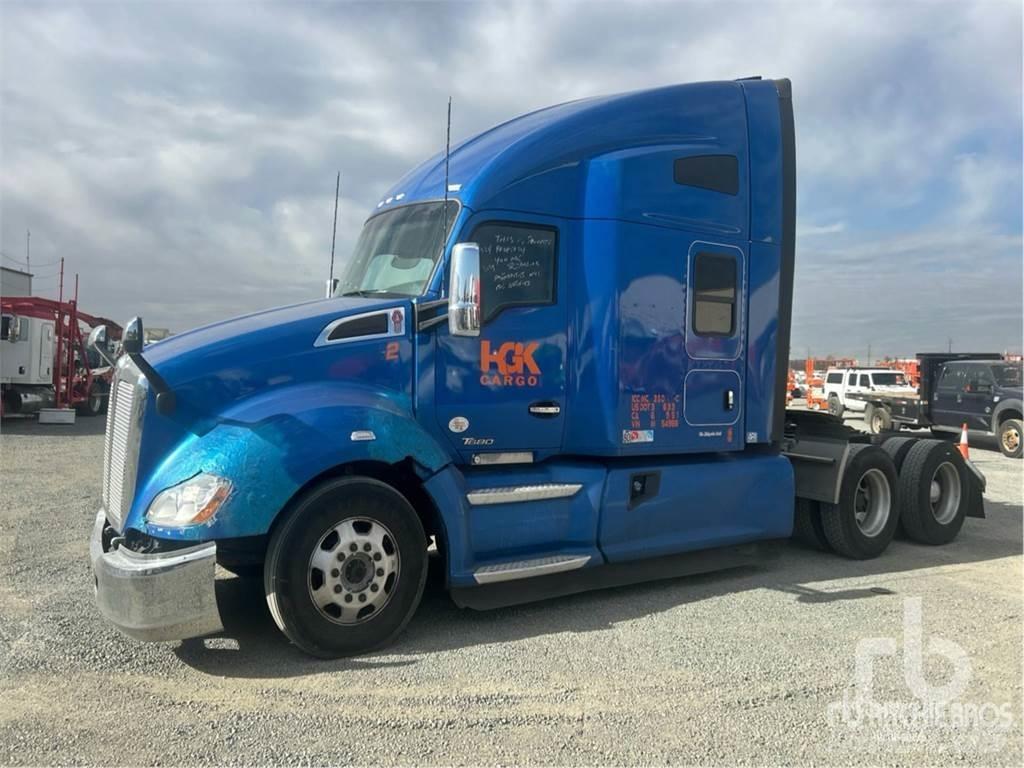 Kenworth T680 Tegljači