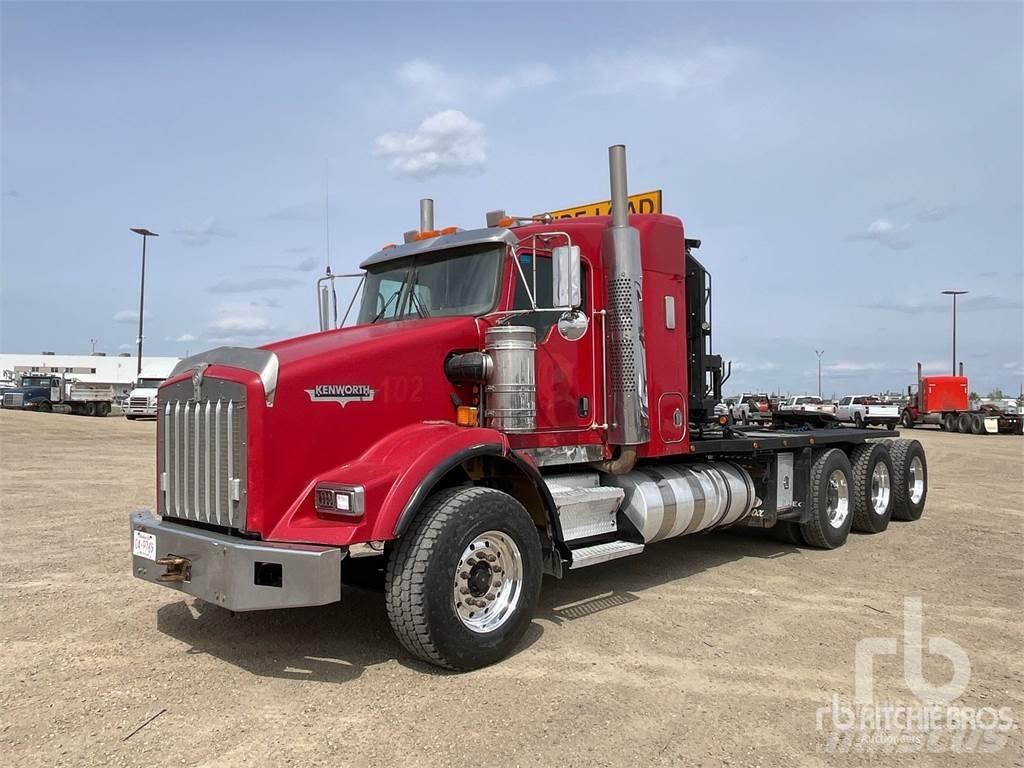 Kenworth T800B Kamioni sa ravan platformom / vitlom