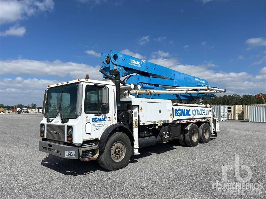 Mack MR688S Kamioni mešalice za beton