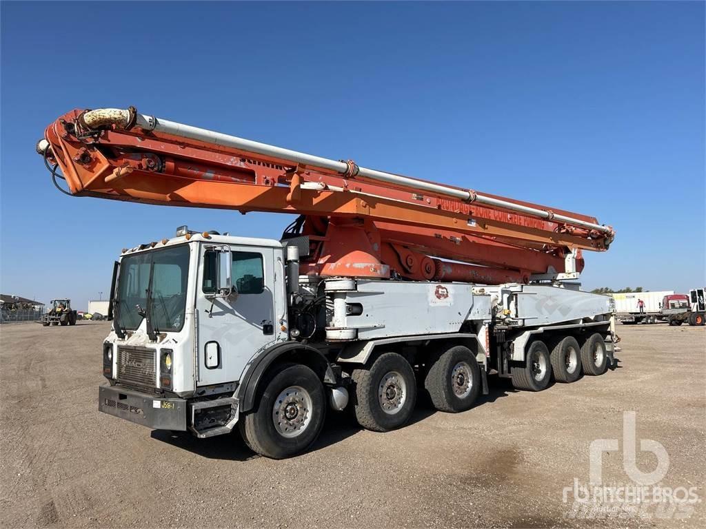 Mack MR688S Kamioni mešalice za beton