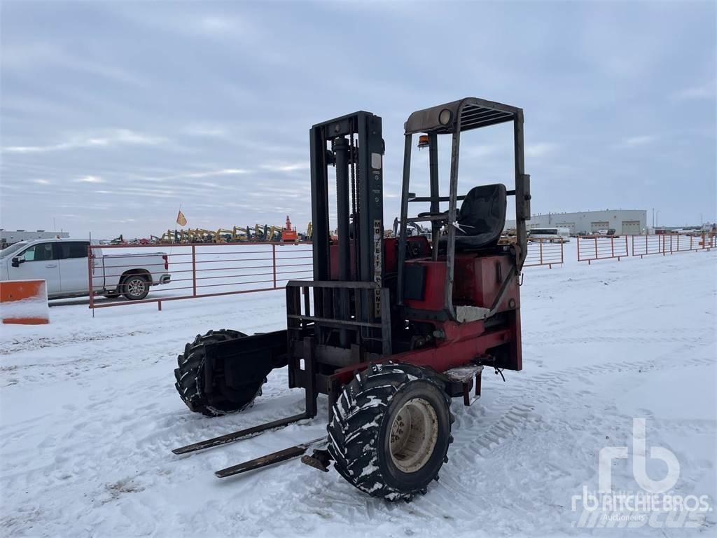 Moffett M5000 Vanterenski viljuškar