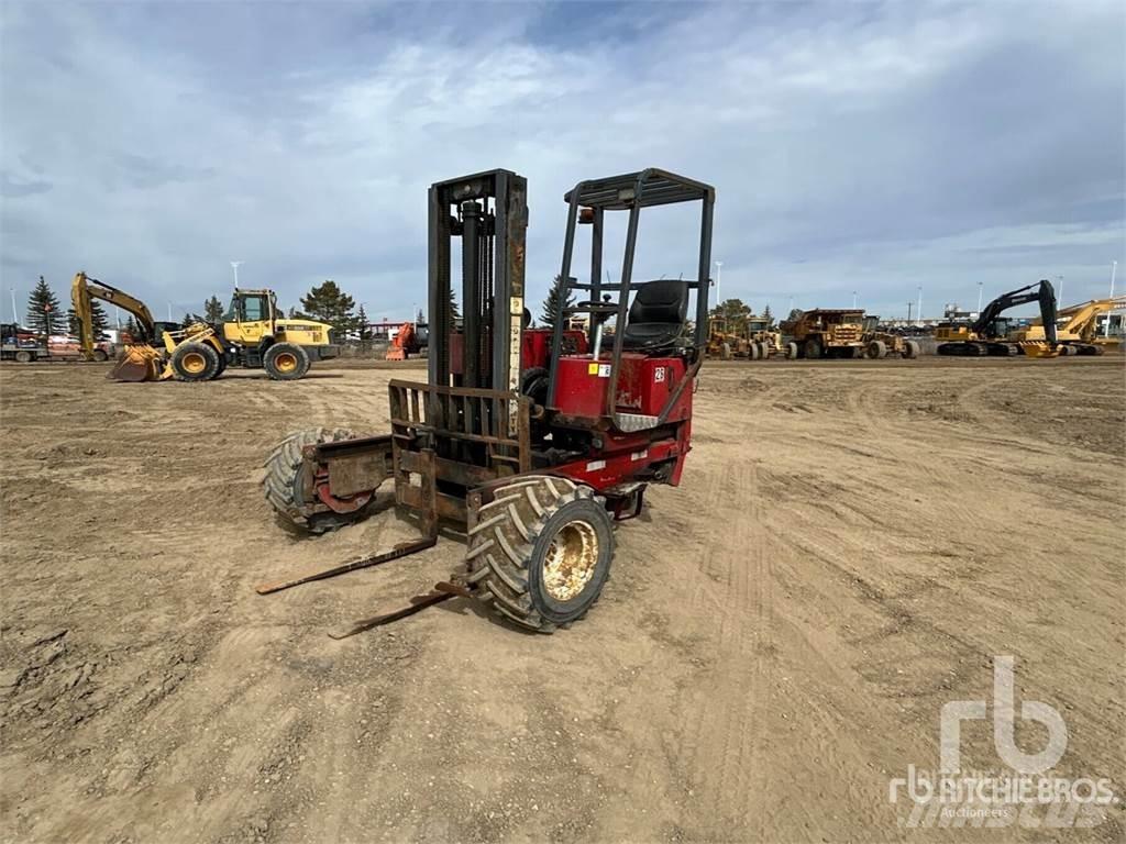 Moffett M5000 Vanterenski viljuškar