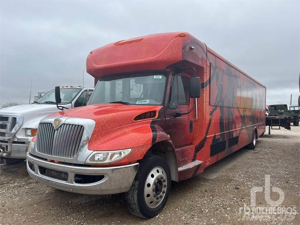 Navistar PC505 Međugradski autobusi