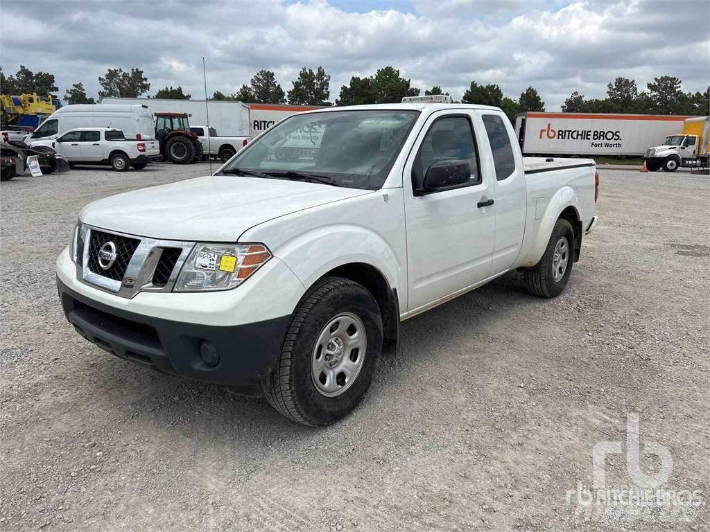 Nissan FRONTIER Pik up kamioni