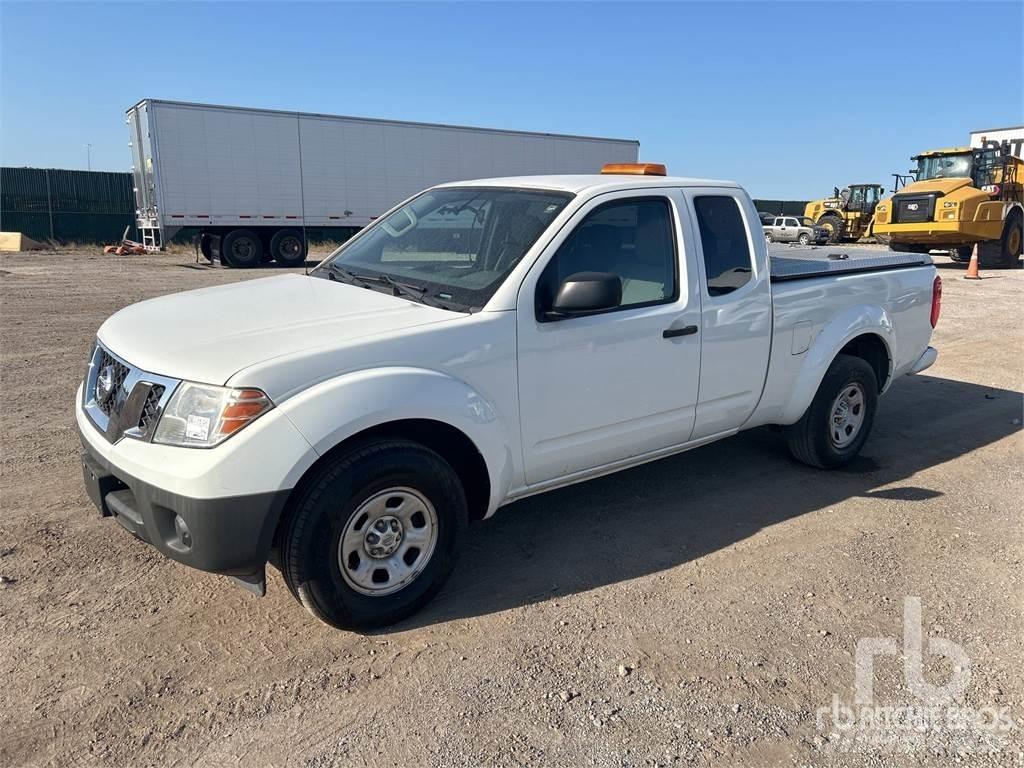 Nissan FRONTIER Pik up kamioni