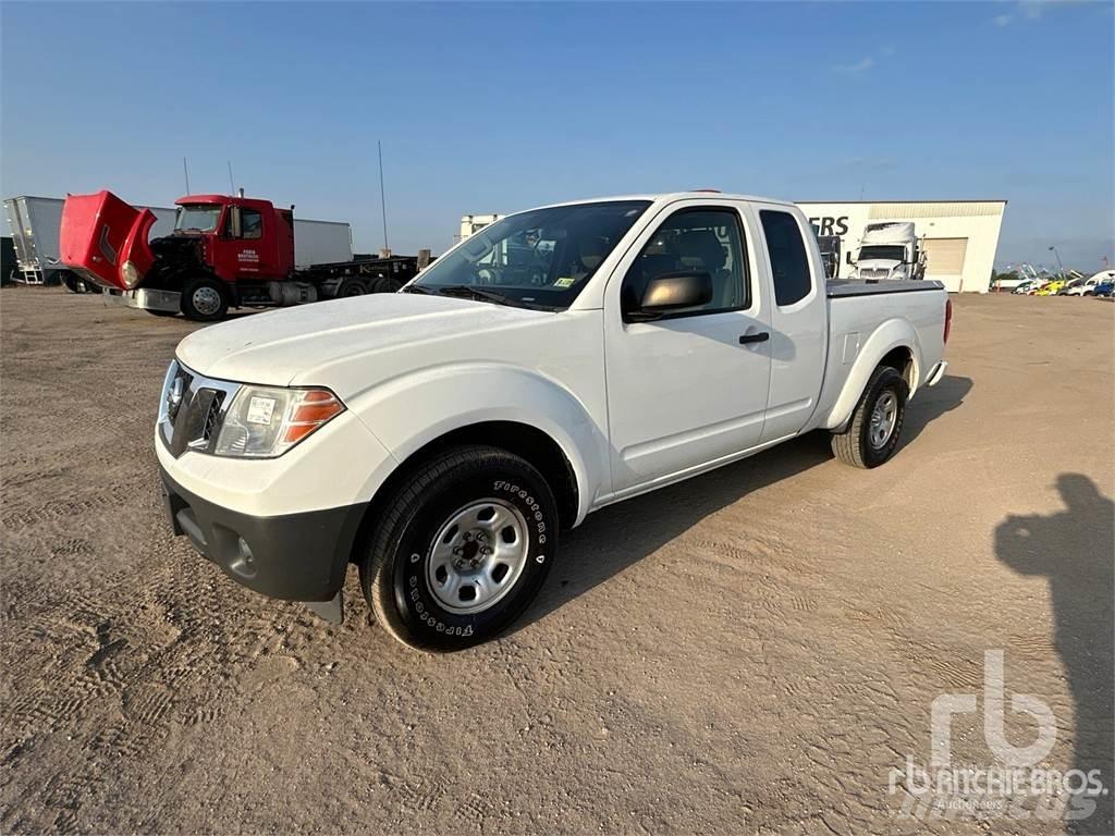 Nissan FRONTIER Pik up kamioni