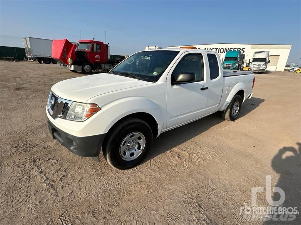 Nissan FRONTIER Pik up kamioni