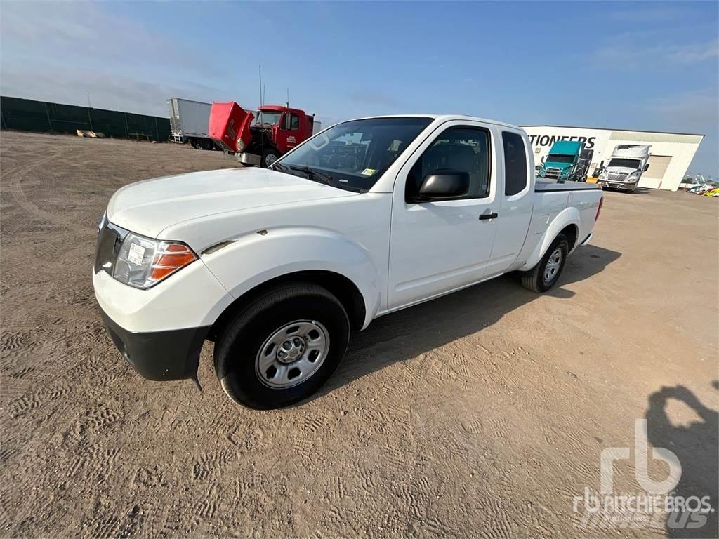 Nissan FRONTIER Pik up kamioni