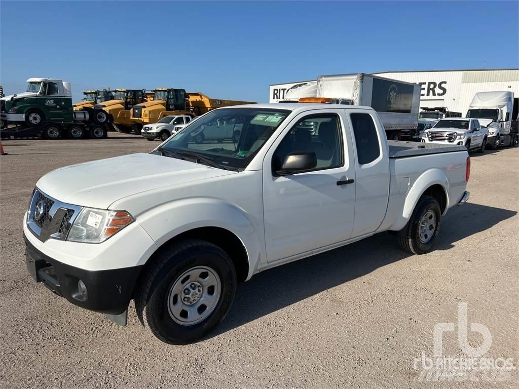 Nissan FRONTIER Pik up kamioni