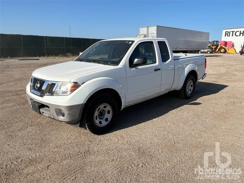 Nissan FRONTIER Pik up kamioni