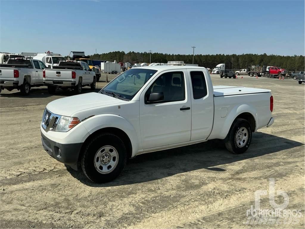 Nissan FRONTIER Pik up kamioni