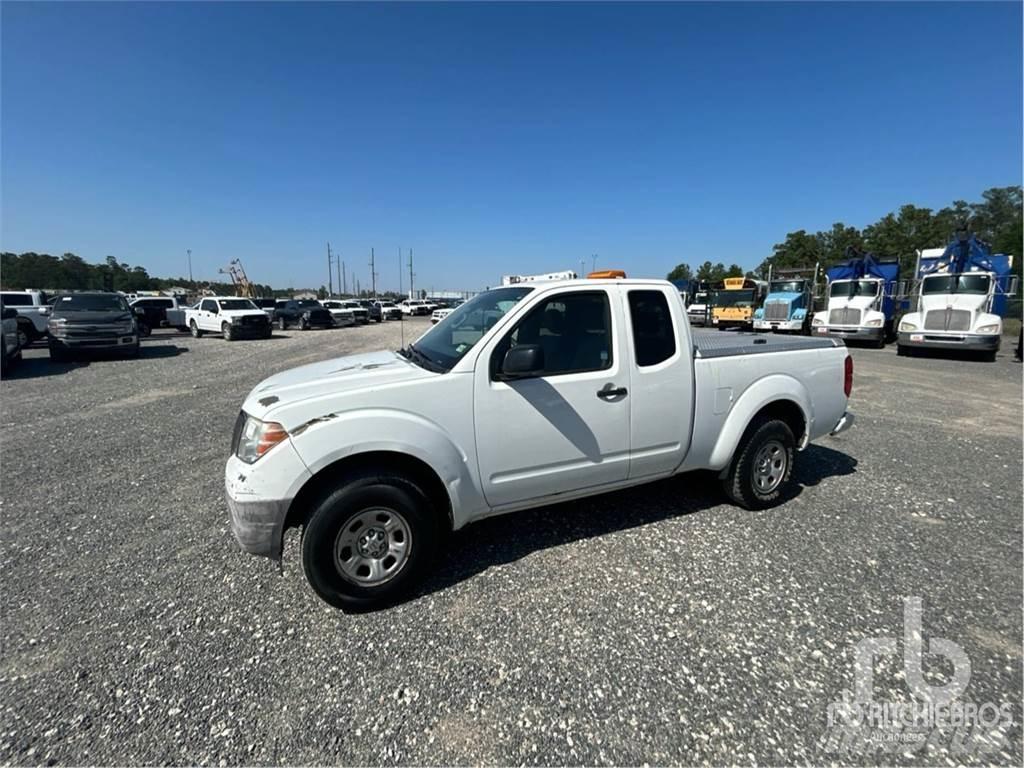 Nissan FRONTIER Pik up kamioni