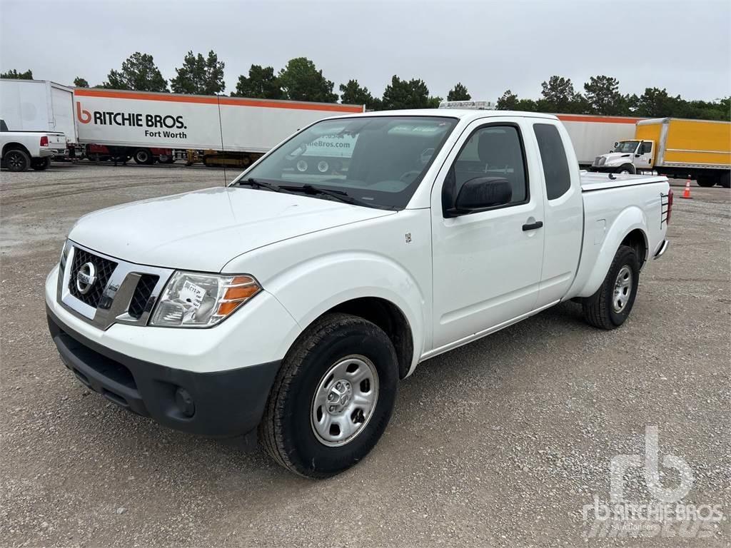 Nissan FRONTIER Pik up kamioni
