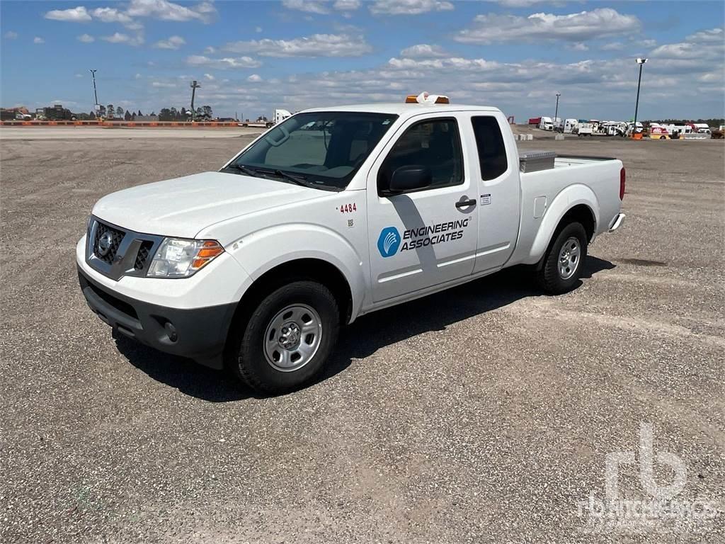 Nissan FRONTIER Pik up kamioni