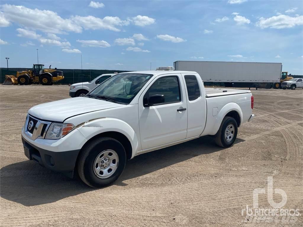 Nissan FRONTIER Pik up kamioni