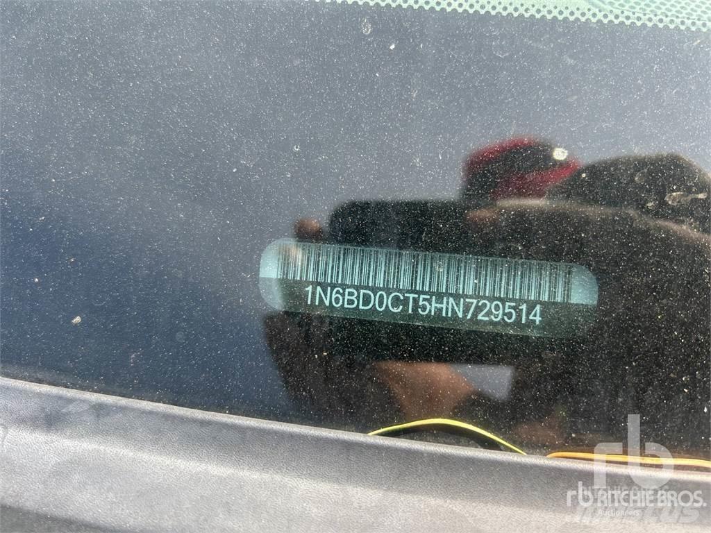 Nissan FRONTIER Pik up kamioni