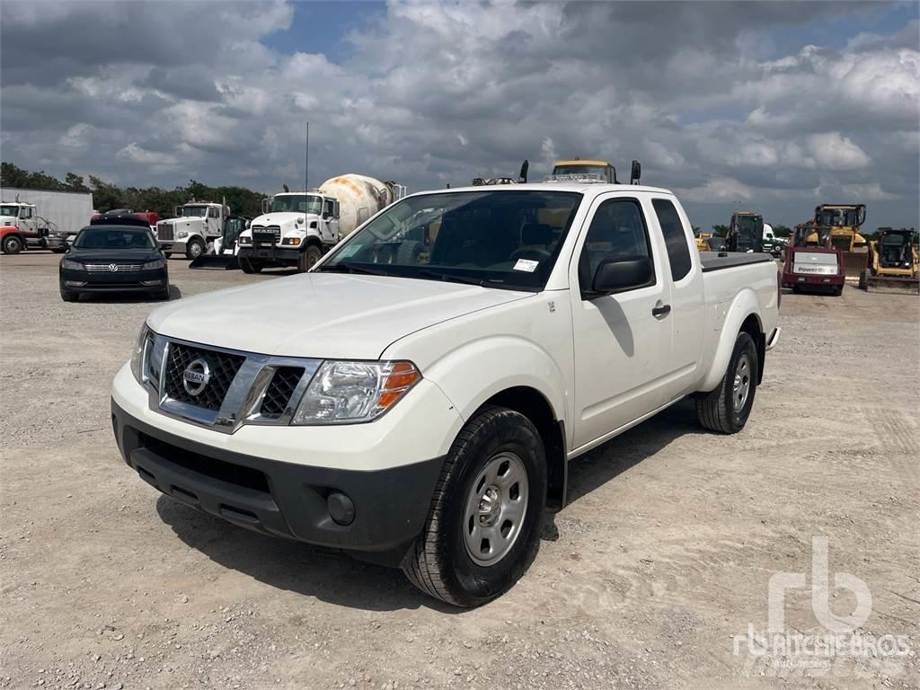 Nissan FRONTIER Pik up kamioni