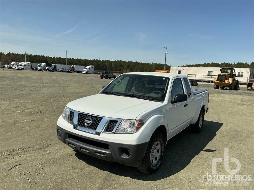Nissan FRONTIER Pik up kamioni