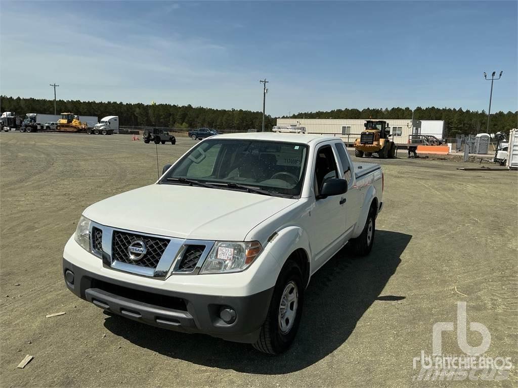 Nissan FRONTIER Pik up kamioni