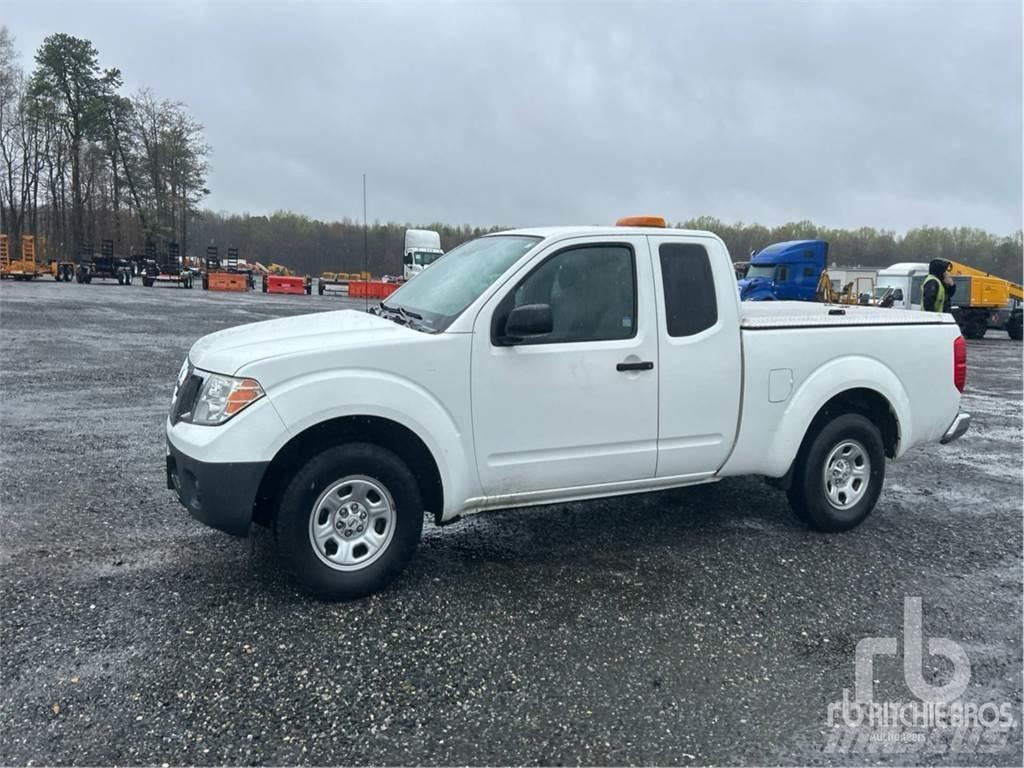 Nissan FRONTIER Pik up kamioni