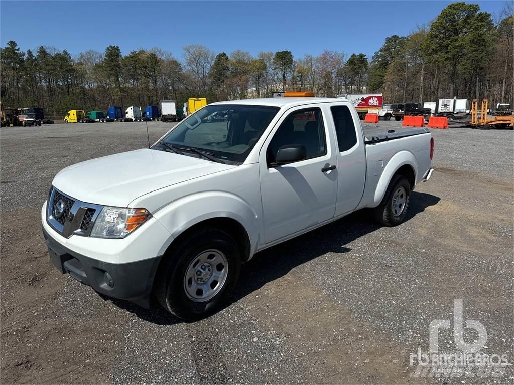 Nissan FRONTIER Pik up kamioni