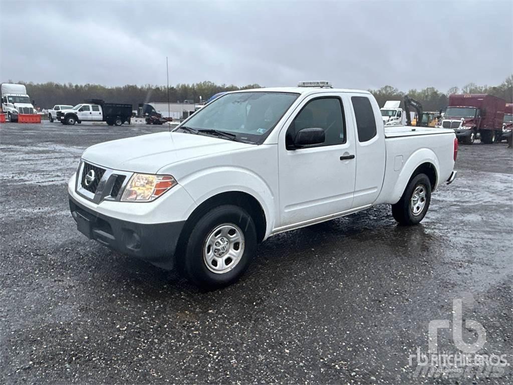 Nissan FRONTIER Pik up kamioni