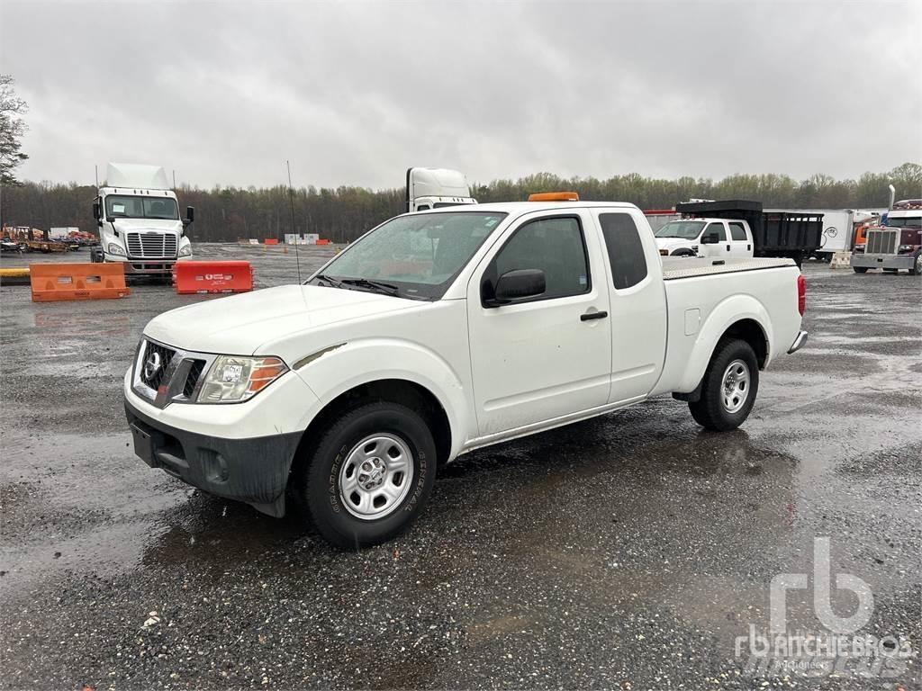 Nissan FRONTIER Pik up kamioni