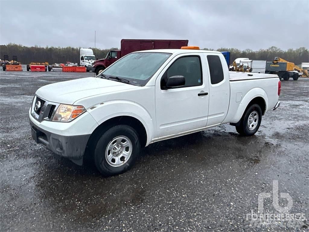 Nissan FRONTIER Pik up kamioni