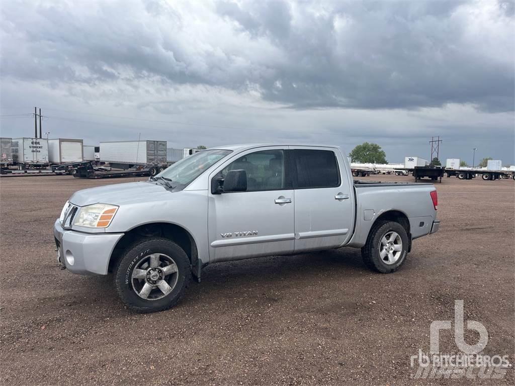 Nissan TITAN Pik up kamioni
