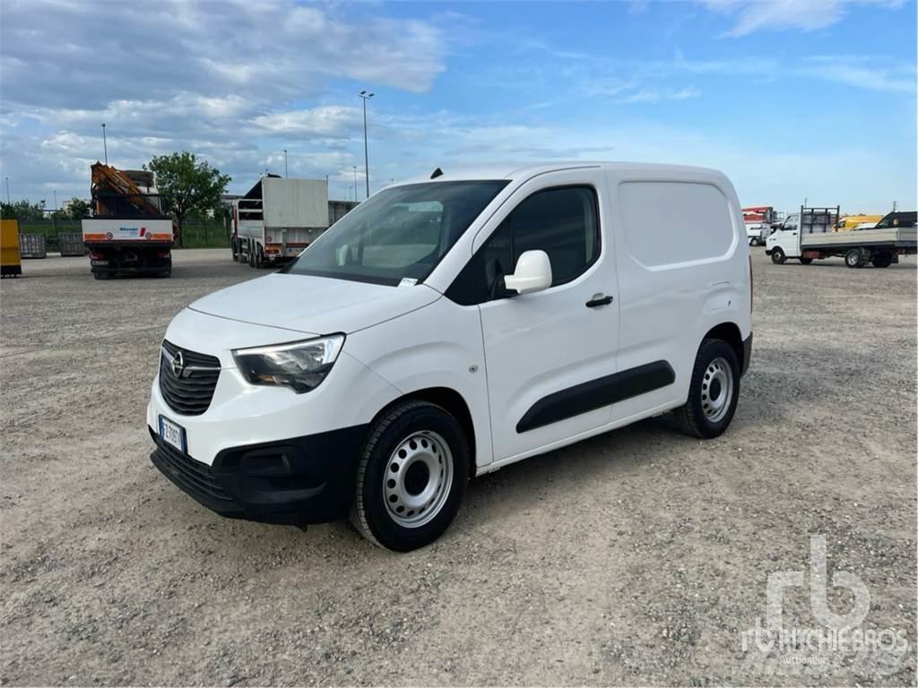 Opel COMBO Dostavna vozila / kombiji