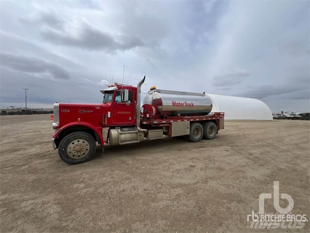 Peterbilt 359 Kamioni za vodu