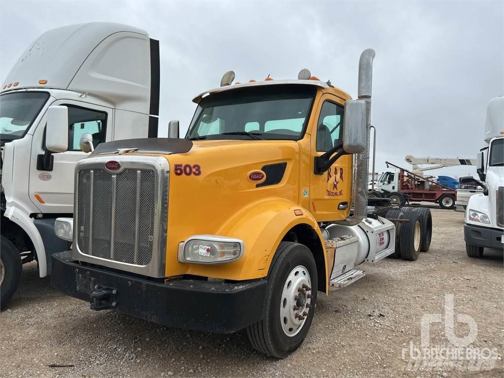 Peterbilt 567 Tegljači