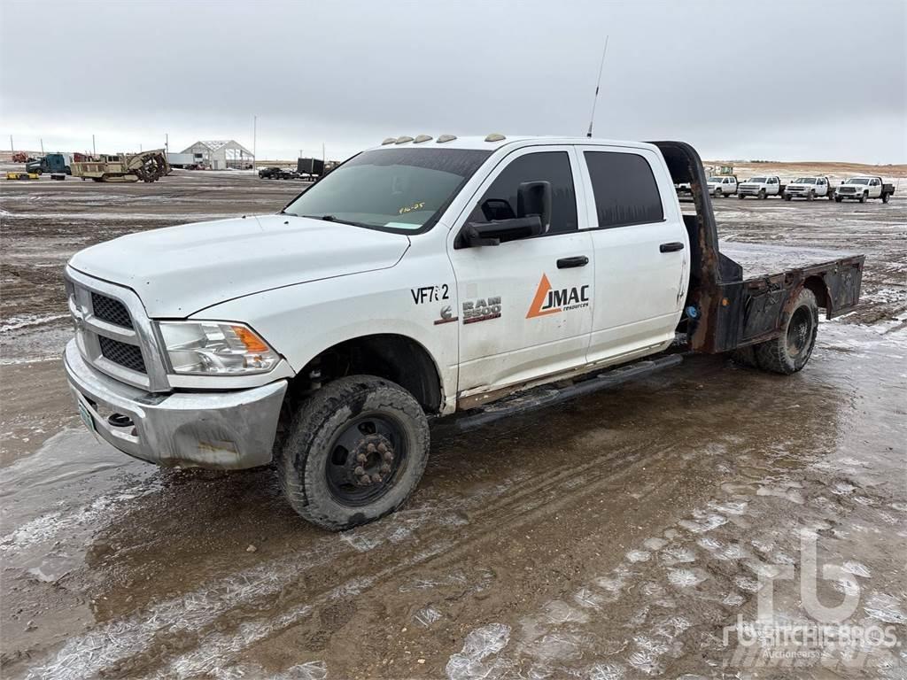 RAM 3500 Kamioni sa otvorenim sandukom