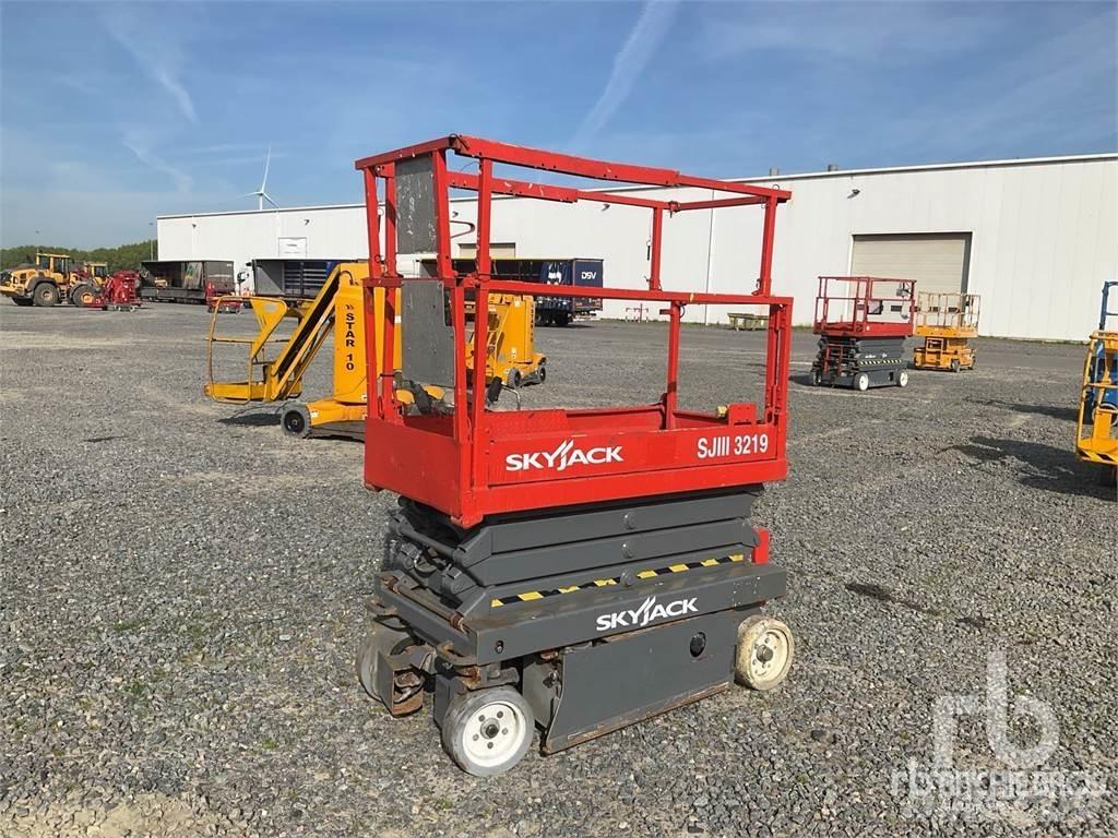 SkyJack SJ 3219 Makazaste platforme