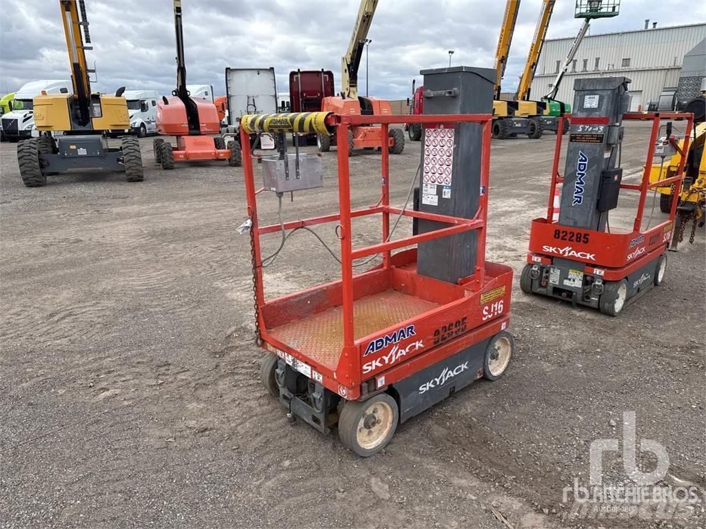 SkyJack SJ16 Utovorne dizalice, vitla i liftovi za materijal