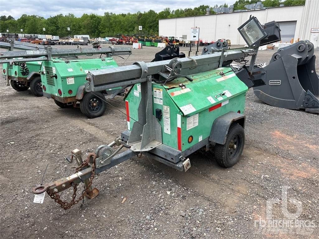 Terex RL4000 Rasvetni stubovi
