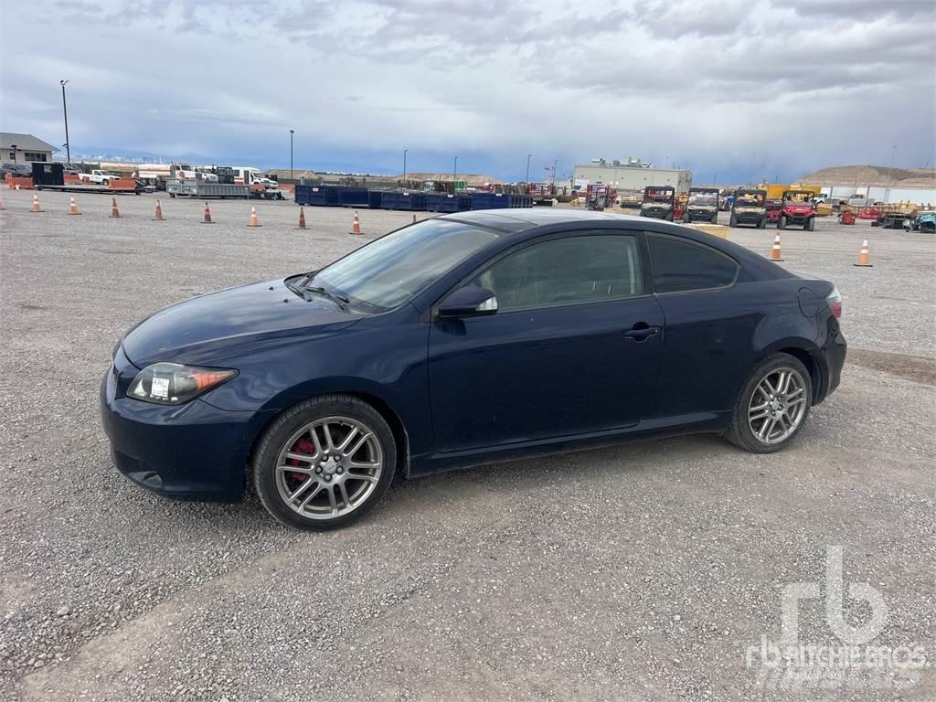 Toyota SCION TC Automobili