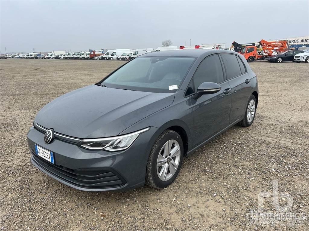 Volkswagen GOLF Automobili