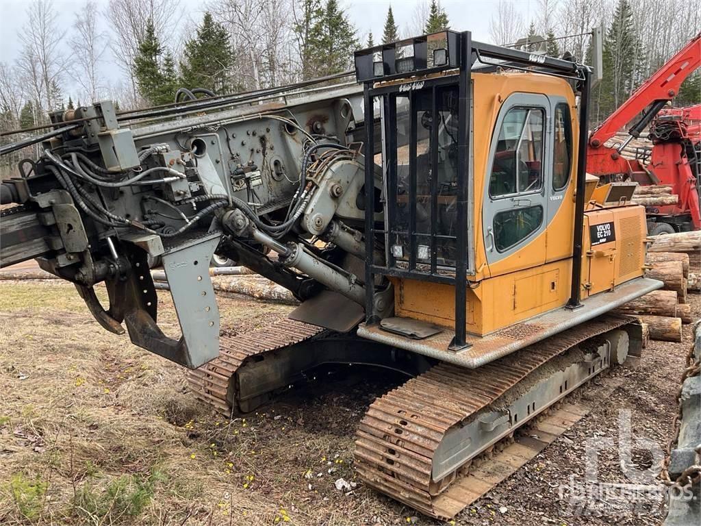 Volvo EC210B Mašine za kleščenje grane stabla