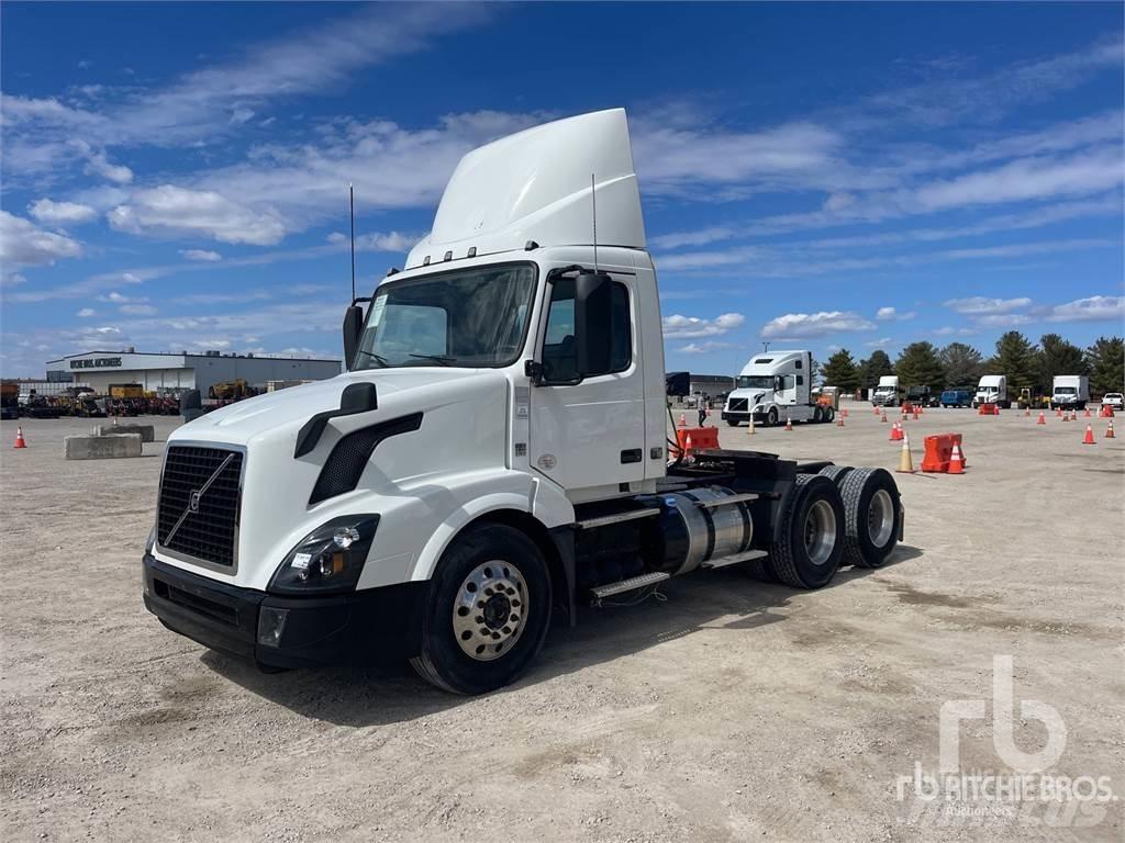 Volvo VNL Tegljači